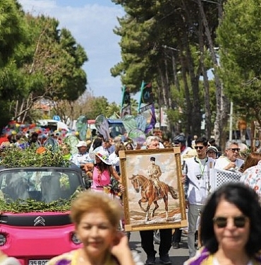 13-alacati-ot-festivali-milyonlari-agirladi-cFSg4DMh.jpg