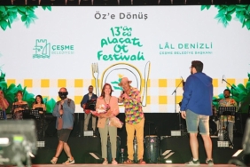 13-alacati-ot-festivalinde-ayhan-sicimoglu-ruzgari-45zTH9QW.jpg