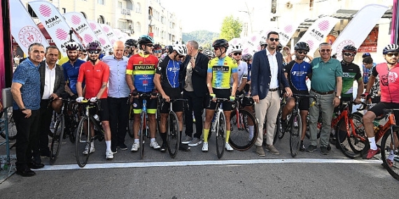 580 sporcu Kemer’de pedal çevirdi