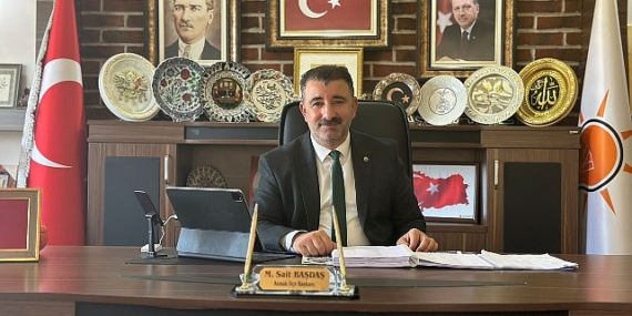 AK Parti Konak İlçe Başkanı Başdaş’tan çağrı “Konak Belediyesi’nin borç pankartını asın”