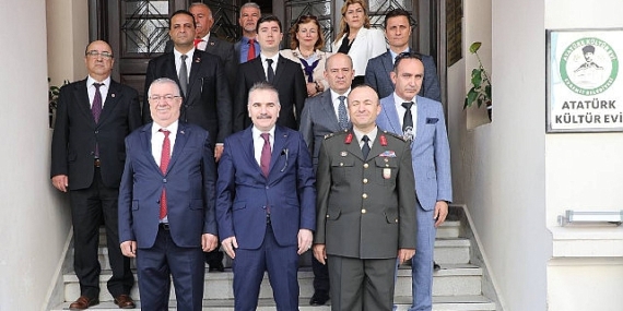 Atatürk’ün Edremit’e gelişinin 90. yıldönümü kutlandı