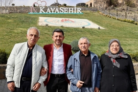 baskan-ari-kayasehir-ve-meryem-ana-kilisesinde-incelemelerde-bulundu-sULZtmh3.jpg