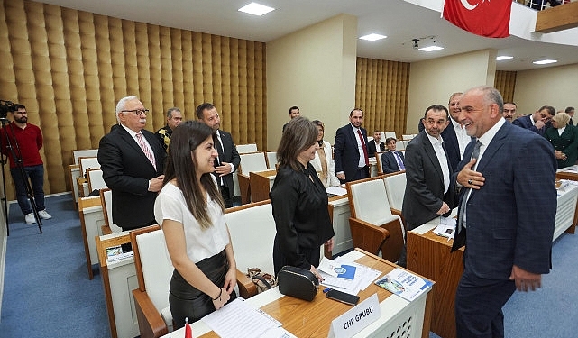 Başkan İbrahim Sandıkçı, “Yeniden örnek bir belediye meclisi dönemine daha imza atmak için hazırız”