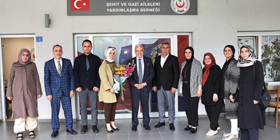 Başkan Özdemir şehit yakınlarını ve gazileri ziyaret etti