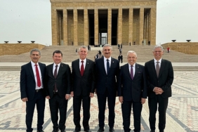 baskan-sadi-ozdemir-chp-yerel-yonetimler-calistayina-katildi-UIlKkMZp.jpg