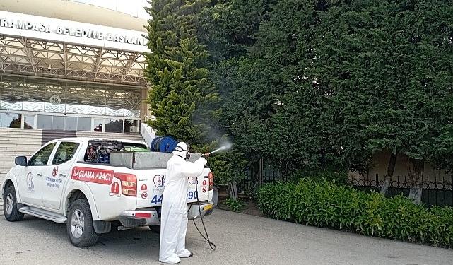Bayrampaşa’da ‘sineksiz yaz’ için ilaçlama