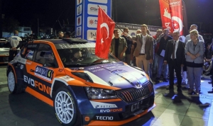 bodrum-yaza-ralli-ile-merhaba-dedi-pAz2R6Wm.jpg