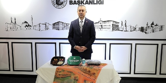 Büyük Birlik Partisi Sivas Belediye Başkanı Dr. Adem Uzun, seçim dönemi vaatlerini “…Ve başlıyoruz” sloganıyla teker teker hayata geçireceğini ifade etmişti