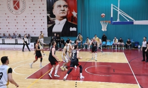 buyuksehir-belediyespor-basketbol-takimi-adim-adim-finale-yuruyor-rE59QW8A.jpg