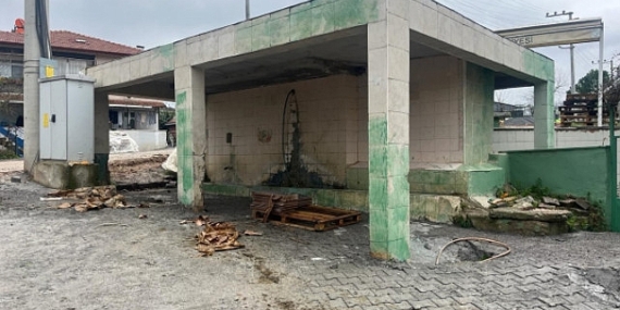 Büyükşehir, Biberoğlu Mahallesi’ndeki çeşmeyi onardı