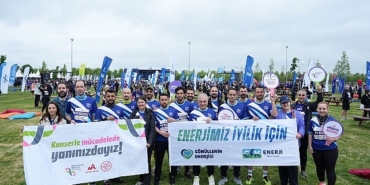 ck-enerji-calisanlari-istanbul-yari-maratonunda-kanserle-mucadele-icin-kostu-1AXyTxD7.jpg