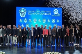 eczacibasi-dynavit-yilin-kadin-spor-takimi-secildi-OMxuuJpc.jpg