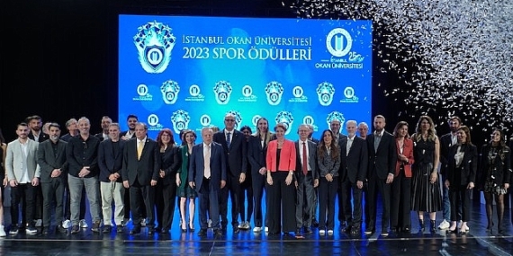 Eczacıbaşı Dynavit, “Yılın Kadın Spor Takımı” seçildi