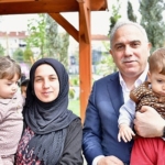 fatih-belediye-baskani-m-ergun-turan-karasurlari-millet-bahcesinde-vatandaslarla-bulusarak-samimi-sohbetlerine-katildi-d6yRh7nm.jpg