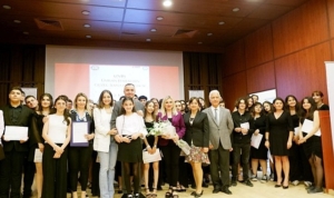 izmir-umran-baradan-guzel-sanatlar-lisesi-ogrencilerinden-solo-konser-BAGverRN.jpg