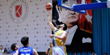 konya-buyuksehir-belediyespor-basketbolda-yari-finalde-7JT2gFOa.jpg
