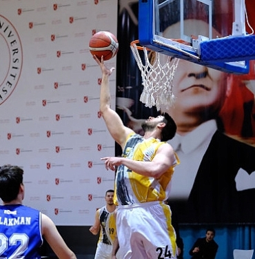 konya-buyuksehir-belediyespor-basketbolda-yari-finalde-7JT2gFOa.jpg