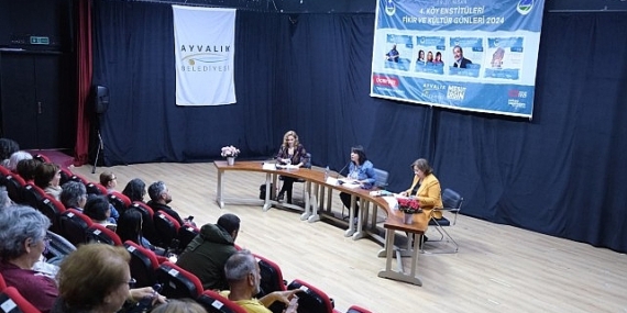 Köy Enstitüleri üzerine Türkiye’nin en önemli etkinlik dizisi olan “Köy Enstitüleri Fikir ve Kültür Günleri” 19-21 Nisan tarihlerinde dördüncü kez Ayvalık’ta gerçekleştirildi