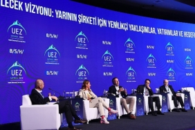liderlerin-gelecek-vizyonu-yarinin-sirketi-icin-yenilikci-yaklasimlar-yatirimlar-ve-hedefler-XJrynMM4.jpg