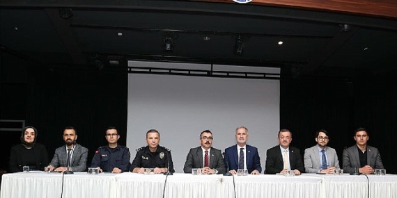 Muhtarlarla Yeni Dönemin İlk Toplantısı Yapıldı
