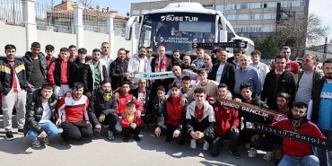 sivas-belediye-baskani-dr-adem-uzun-deplasmanda-oynanacak-trabzonspor-sivasspor-karsilasmasi-oncesi-kirmizi-beyazli-taraftarlari-Q2XTg6UO.jpg