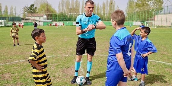 Sivas Belediyesi tarafından her yıl geleneksel olarak düzenlenen İlkokullar Arası Futbol Turnuvası başladı