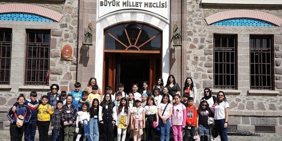 TEGV öğrencileri İstanbul ve Ankara’da Tepe Kurumsal Çözümler ile buluştu ”Hayalini kurduğumuz meslekler için daha çok çalışacağız”