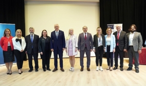 uaeanin-avrupa-bolgesindeki-ilk-destek-is-birligi-merkezi-eude-acildi-Jm1JFj9R.jpg