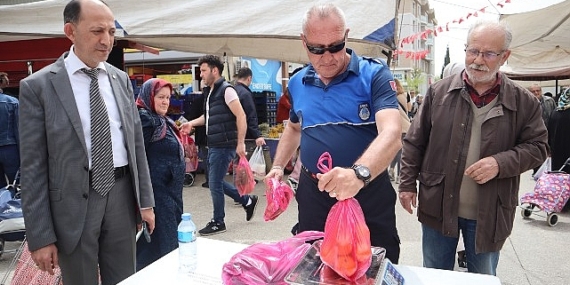 Zabıta ekipleri pazarda denetim yaptı