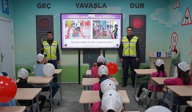 cocuklar-trafik-konusunda-bilincleniyor-TIBcHHNR.jpg