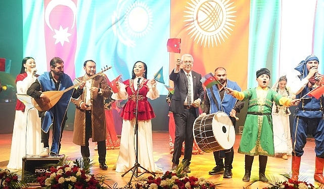 ege-universitesi-akmde-uluslararasi-turan-film-festivali-odul-toreni-duzenlendi-G7DA3bIX.jpg