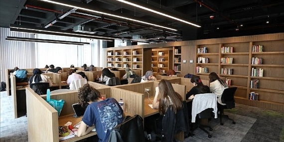 Gençlerin Yeni Mekanı: Yeni Yaşam Alanı Nöbetçi Kitaphane