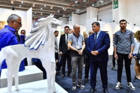 izmirlilerden-sanat-ve-antika-fuarina-yogun-ilgi-rT4wAENW.jpg