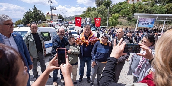 Kayadibi köylülerine Başkan Tugay’dan Hıdırellez sürprizi