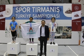 nevsehir-belediyesi-genclik-ve-spor-kulubu-sporcusu-belkis-durmus-spor-tirmanis-kucukler-turkiye-sampiyonasinda-l6RAXKSc.jpg