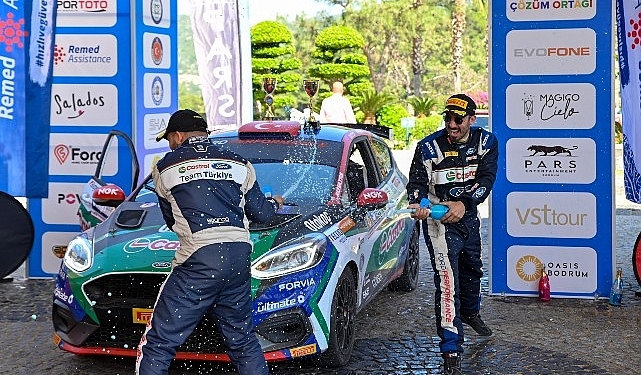 rally-bodrumda-yeni-nesil-kutlama-RI1cMQxQ.jpg