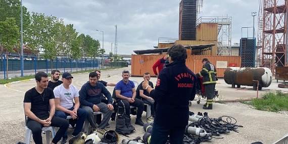 Tekirdağ’dan gelip itfaiyeden eğitim aldılar