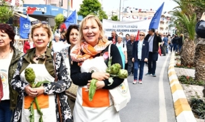 urla-enginar-festivali-icin-geri-sayim-basladi-85BXi13C.jpg