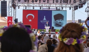 urlada-uluslararasi-enginar-festivali-basladi-gzHD3NTp.jpg