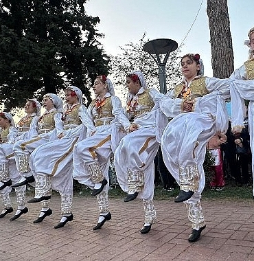 1-uluslararasi-halkoyunlari-balkan-festivali-golcuke-tasiniyor-b51hTmW3.jpg