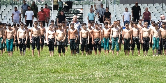 16. Sekapark Altın Kemer Yağlı Güreşleri başladı
