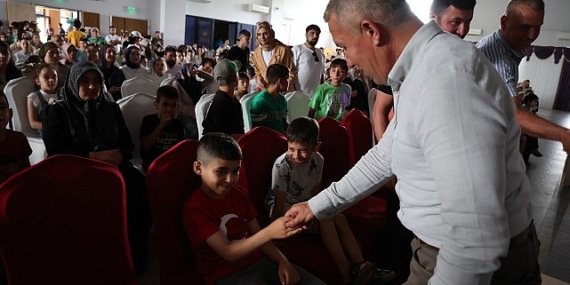 2023-2024 Eğitim Öğretim Yılının sona ermesiyle birlikte karne heyecanı yaşayan Kandıralı öğrenciler Kandıra Belediyesinin düzenlediği Karne Eğlencesi programında gönüllerince eğlendi