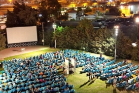 acik-havada-sinema-keyfi-basliyor-fx838wOv.jpg