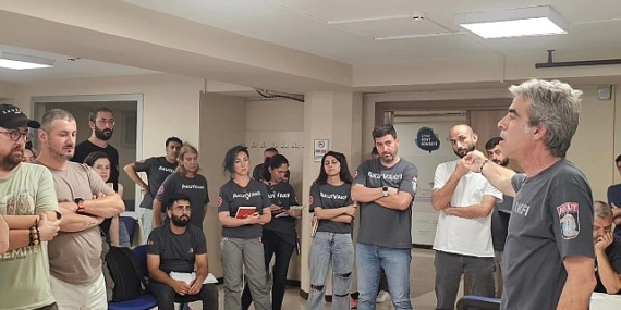 Afet Platformu, afet bölgelerinde çalışmalarını sürdürürken bir yandan da afetlere hazırlık çalışmalarını yapıyor