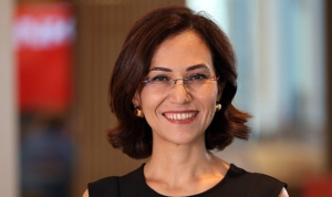 akbank-bir-ilke-daha-imza-atiyor-uretken-yapay-zeka-ile-avatar-donemi-basliyor-ZIH4CZh1.jpg