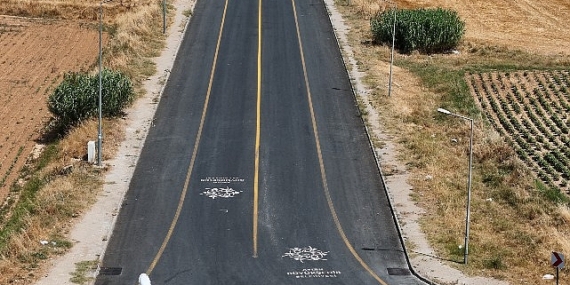 Aydın Büyükşehir Belediyesi, kent genelinde eş zamanlı olarak sürdürülen yol yapım çalışmalarına devam ediyor