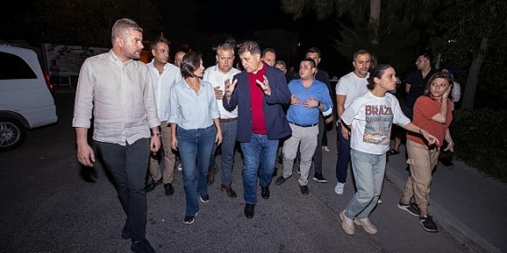 Başkan Tugay, Selçuk’ta yangın bölgesinde incelemelerde bulundu