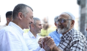 buyuksehir-belediye-baskani-tahir-buyukakin-tum-babalarin-babalar-gununu-kutladi-sessiz-kahramanlarimizin-gunu-kutlu-9tXk9FUf.jpg