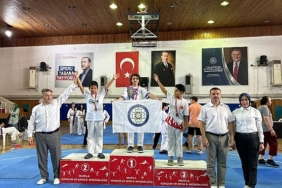 buyuksehir-taekwondoculari-il-sampiyonu-oldu-xvbNkUar.jpg
