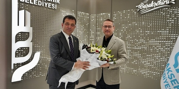 Ekrem İmamoğlu, Başakşehir Belediye Başkanı Yasin Kartoğlu’na tebrik ziyaretinde bulundu